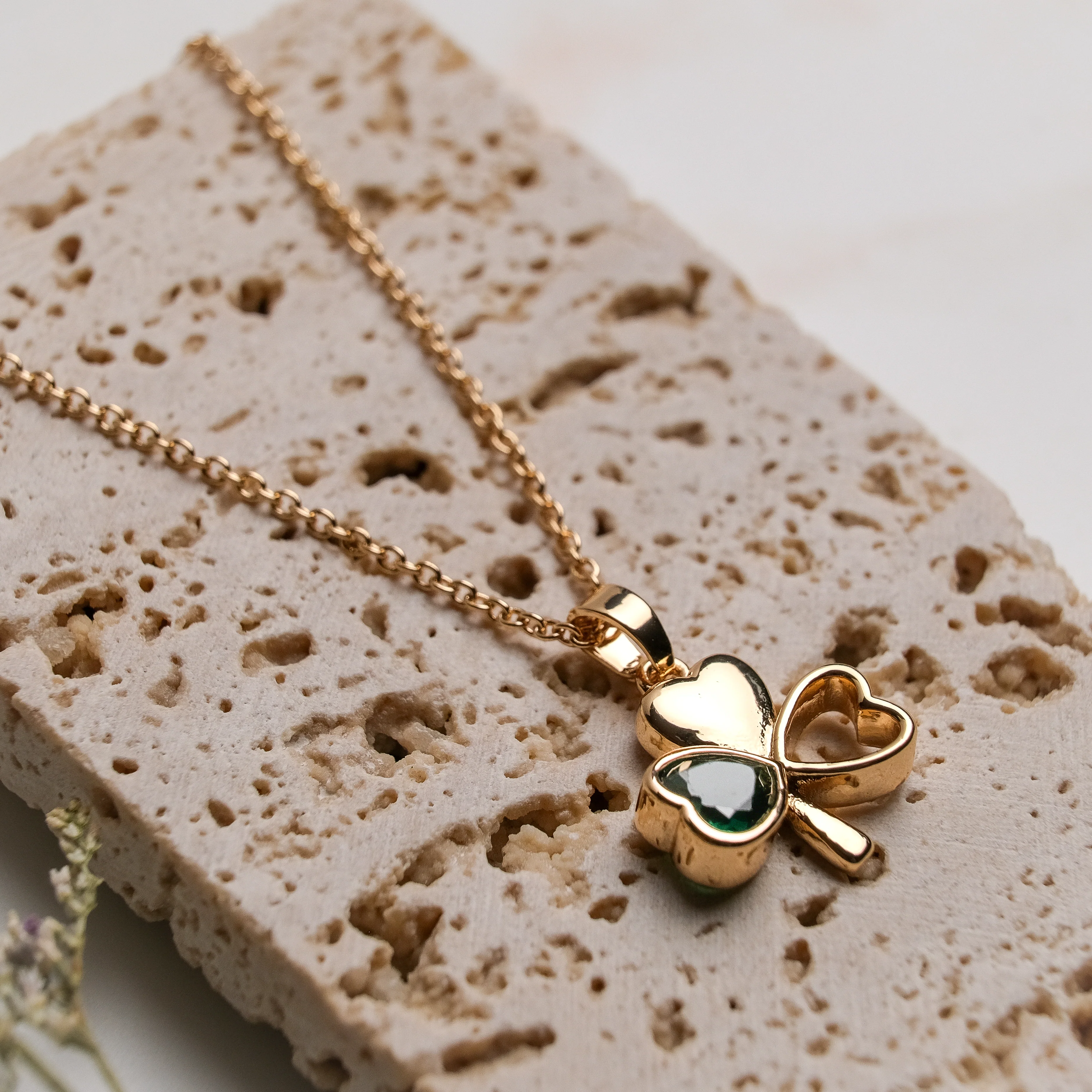 Tri-Colour Pendant - 6373