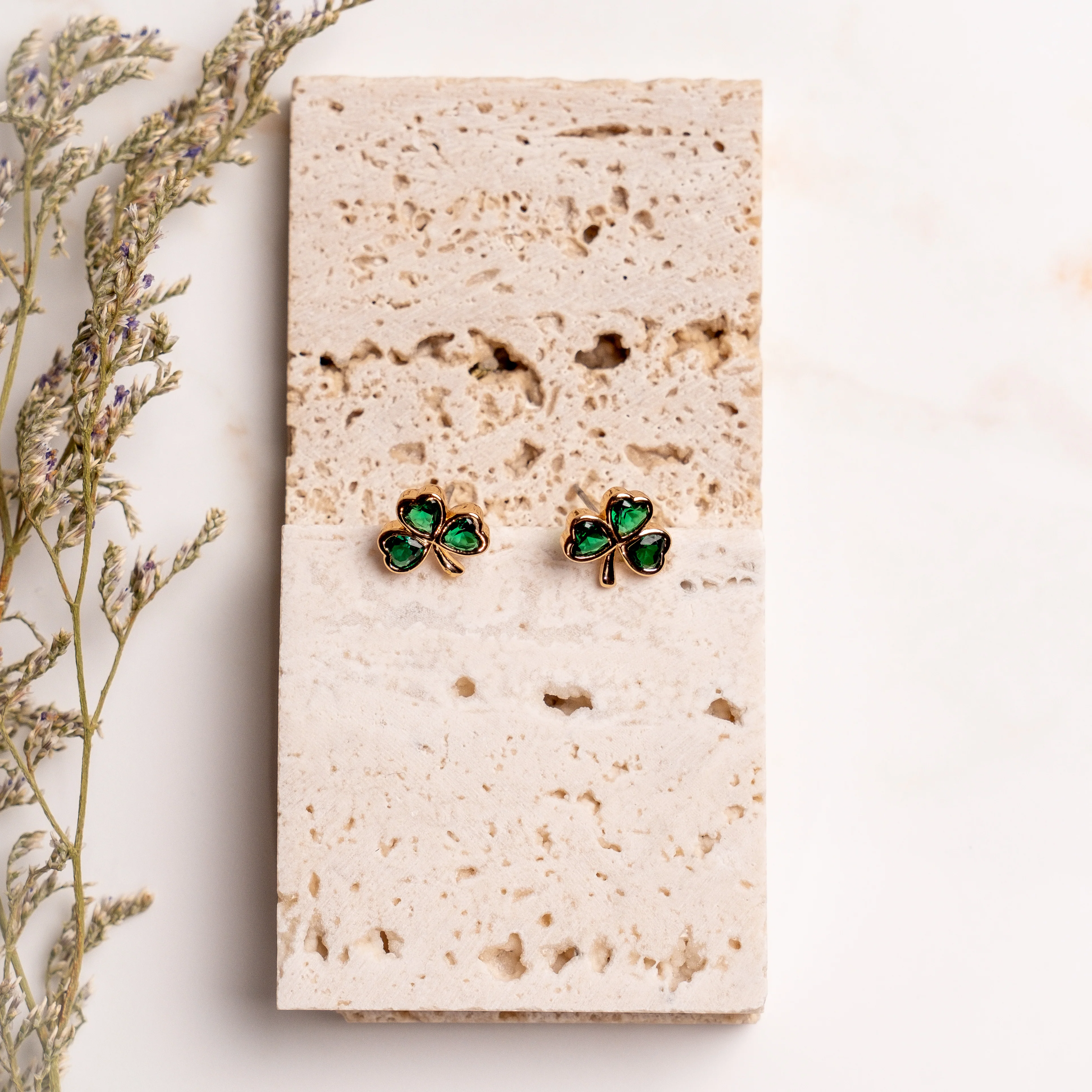 Shamrock Greenstone Earring - 1887